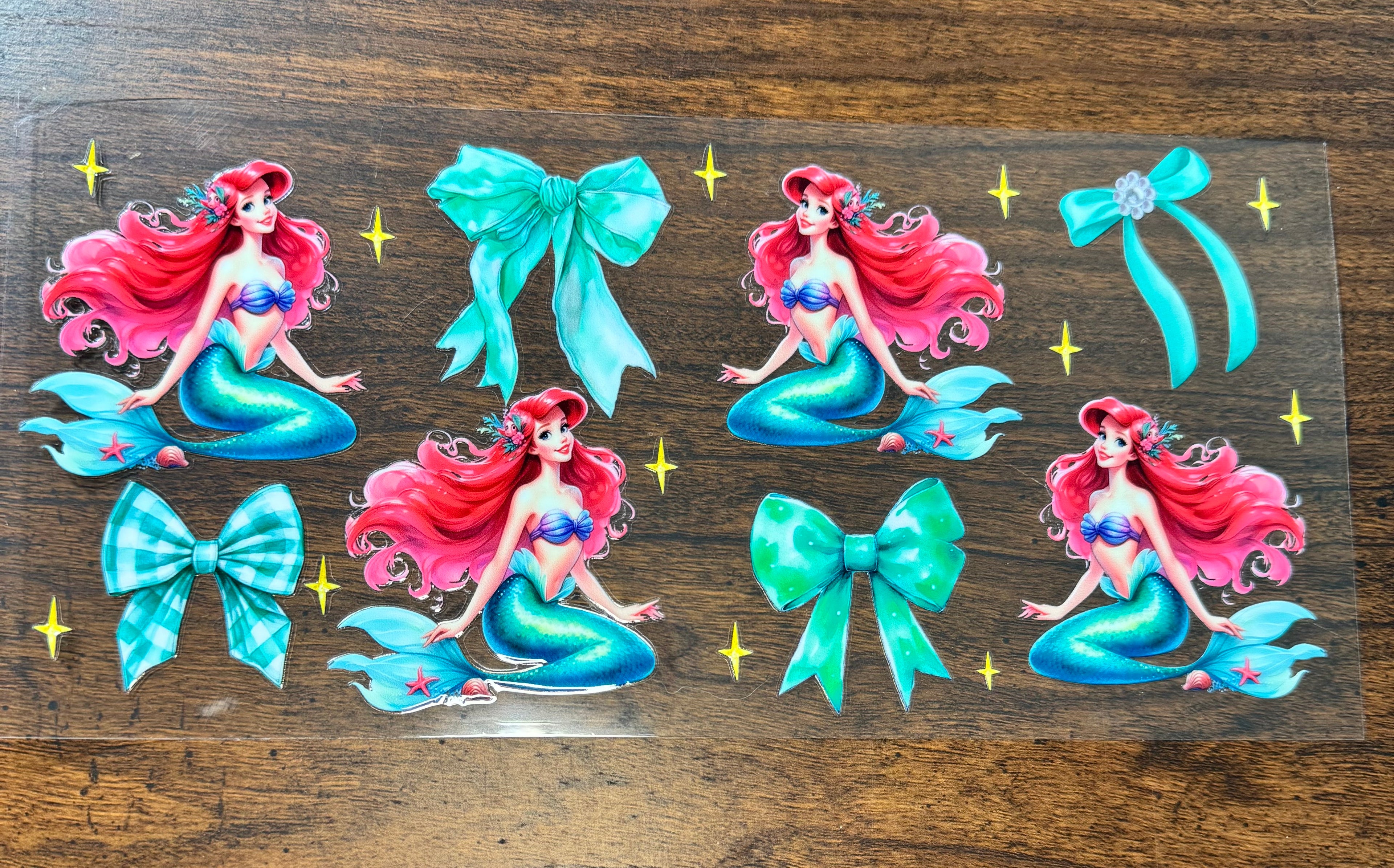 Little mermaid with bows